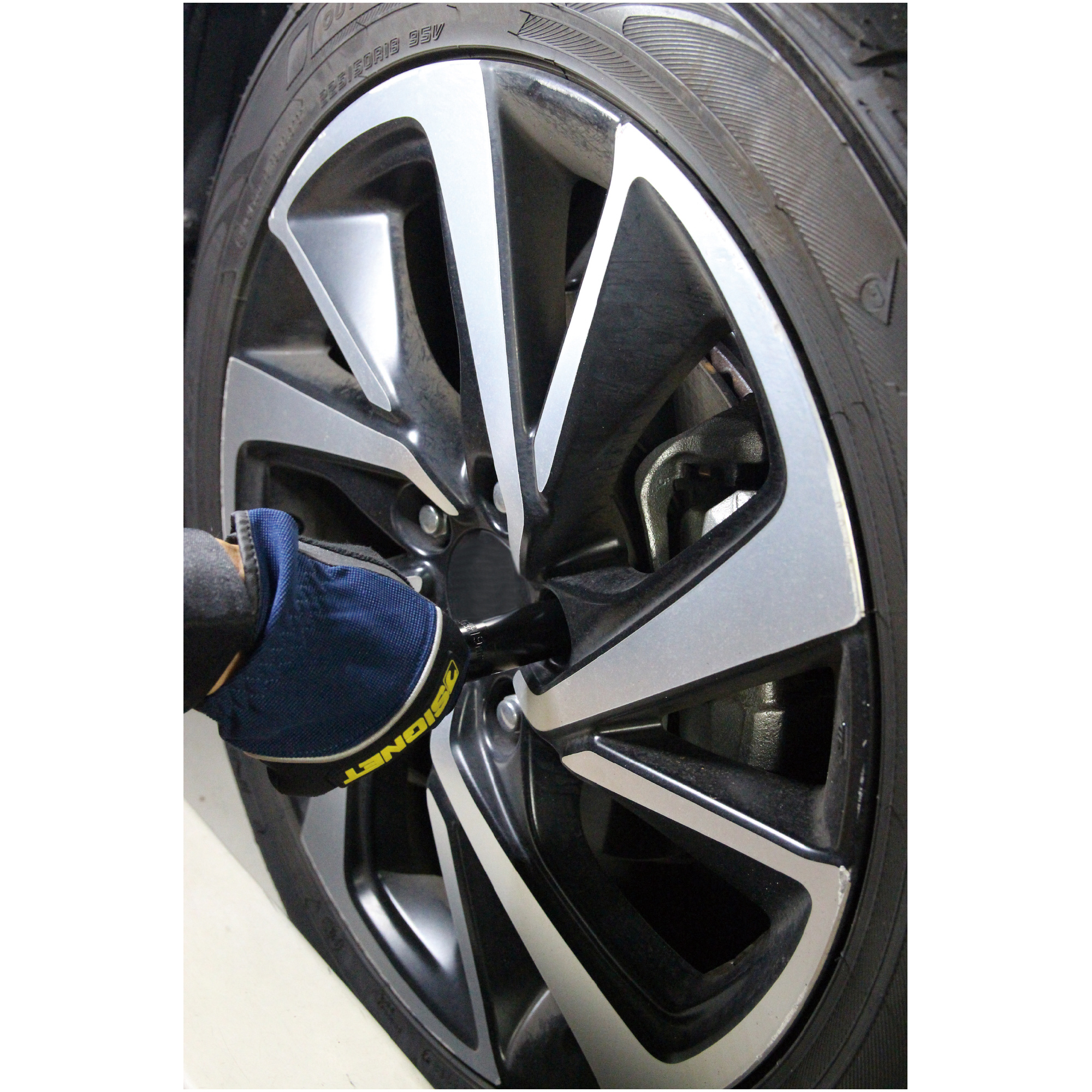 シグネット 1/2SQ ホイールナット用インパクトソケット 19MM 23339