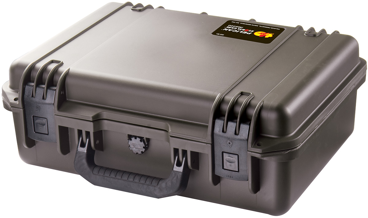 ペリカン　ストームケース　スモールケース　IM2300　（フォームなし）黒　462×353×170　IM2300-00000