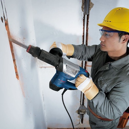 ボッシュ　破つりハンマー　GSH5XN