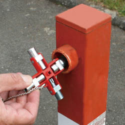 クニペックス 万能キー　001106