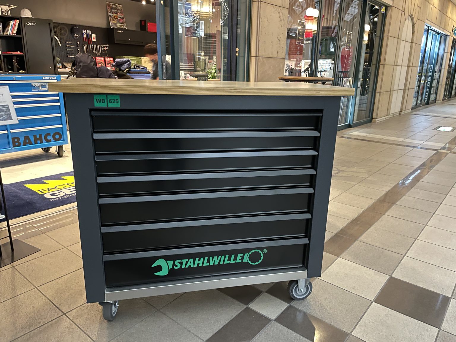 STAHLWILLE ワークベンチ WB625 全体イメージ