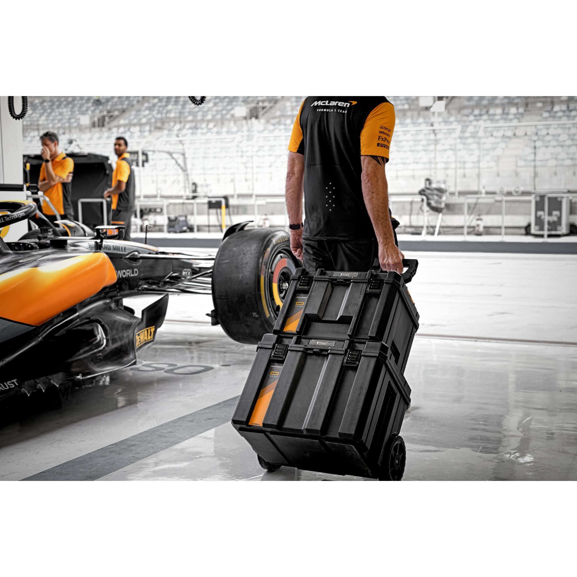 デウォルト　DEWALT x MCLAREN TSTAKタワー　DWST60452-1
