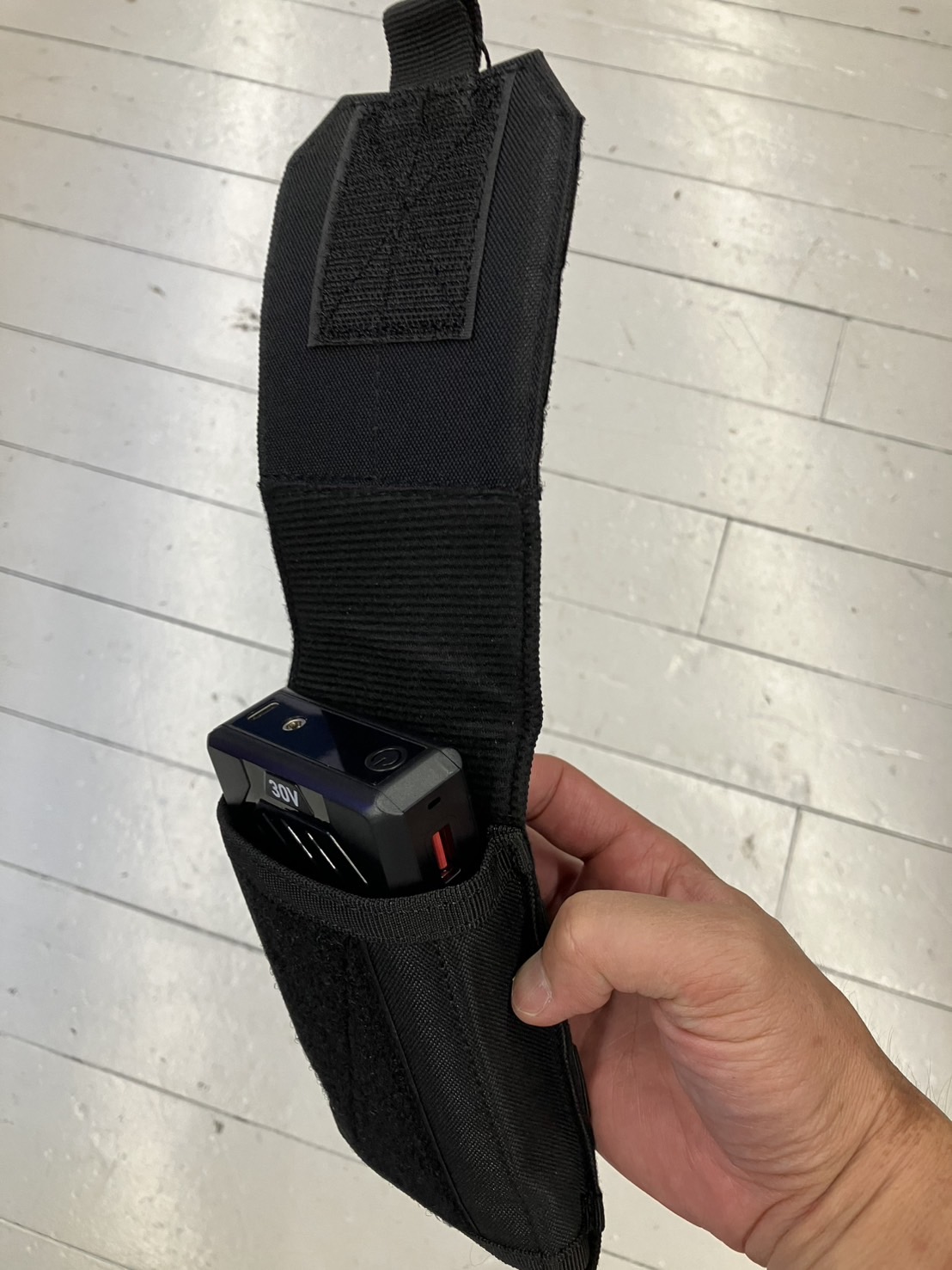 DEEN.J マルチバッテリーケース　DNJMBC-86160 01