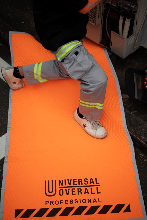 【2月1日発売】ユニバーサルオーバーオール　プロテクションマット  L 90X1800(オレンジ)　UN26539180