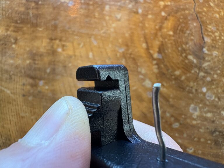 シグネット　はんだクランプホルダー　70001