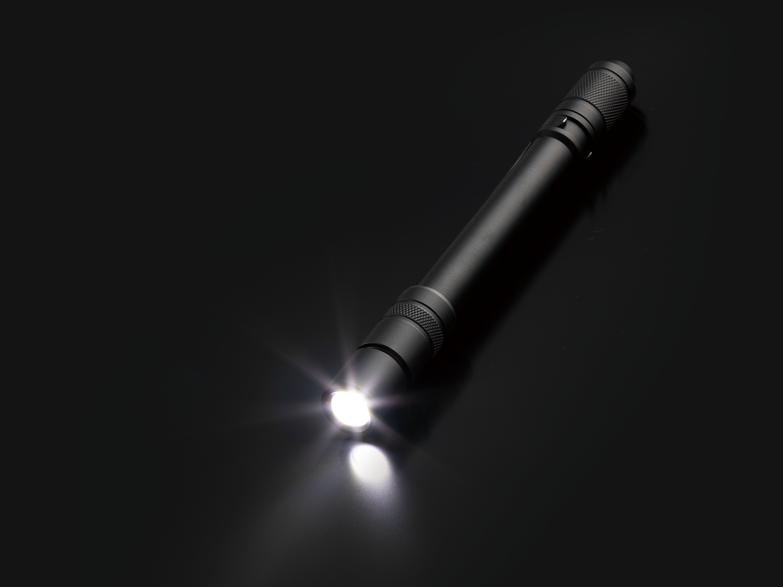 KTC 充電式LEDペンライト AL815P | ファクトリーギア