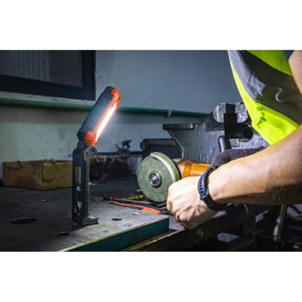 GROZ　充電式小型折りたたみLEDワークライト　COB　600lm　マグネット付き　LED398