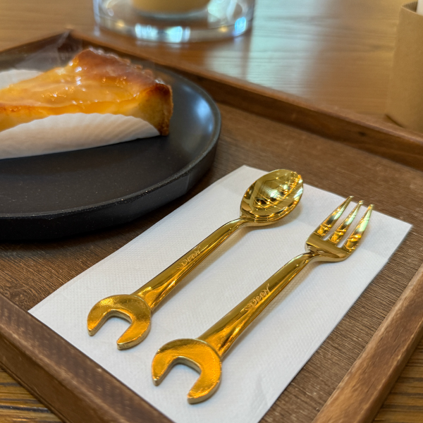 【9月末〜10月上旬入荷予定】DEEN 25周年スプーン・フォーク（スモールサイズ）　DNTWSET-L-IP__