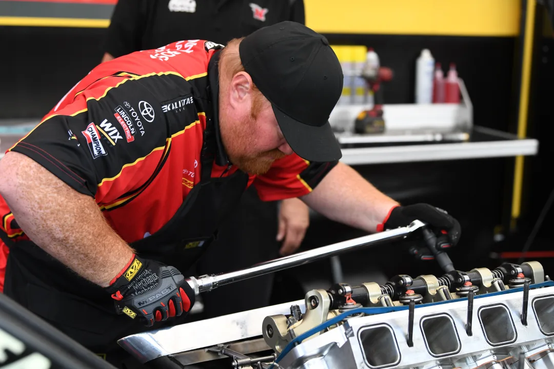 メカニクス 耐衝撃ワークグローブ エムパクト ® ブラック/レッド MPT