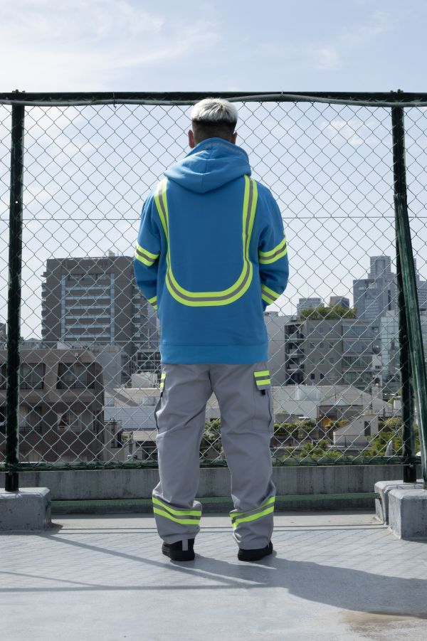 ユニバーサルオーバーオール ReflectorSweatHoodie　UN26332301_
