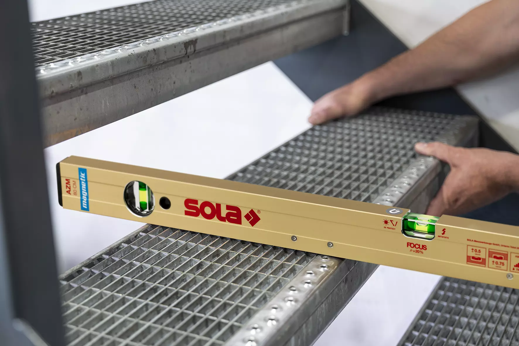 SOLA BIG X 40 アルミボックスレベル 水平器 40cm ソラ 水準器